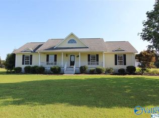 3951 Lawson Gap Rd, Boaz, AL 35956
