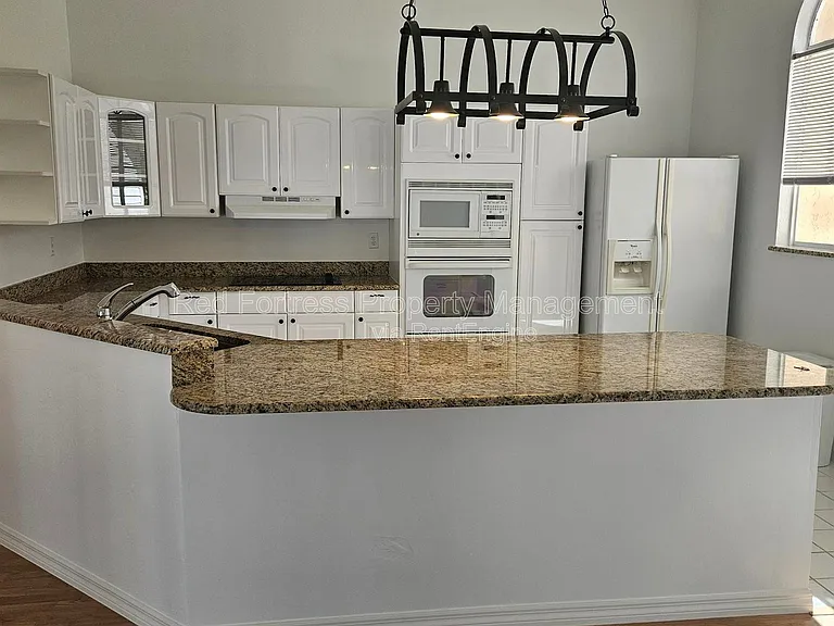 2731 Citrus Lake Dr #202 — Photo 6