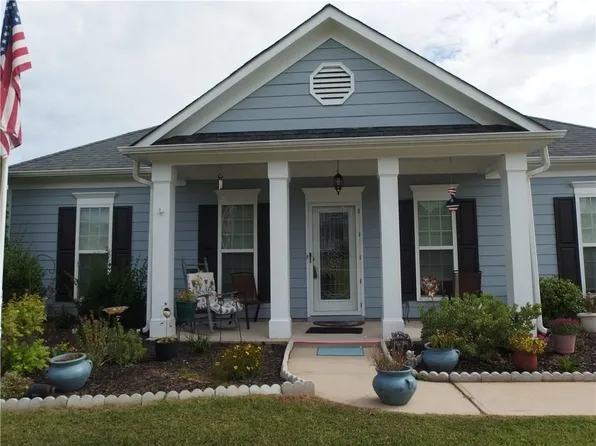 332 Safe Harbor Dr, Dallas, GA 30157