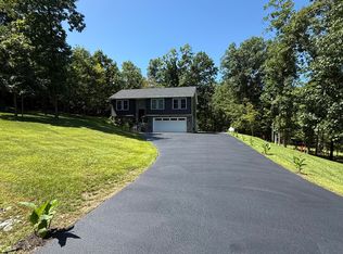 222 Dogwood Dr, Tyrone, PA 16686