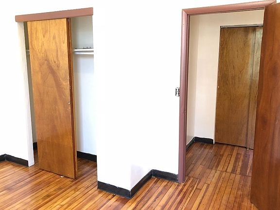 5th image of 59 4th Ave APT 2R