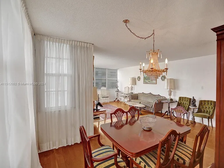 18051 Biscayne Blvd #304 — Photo 9