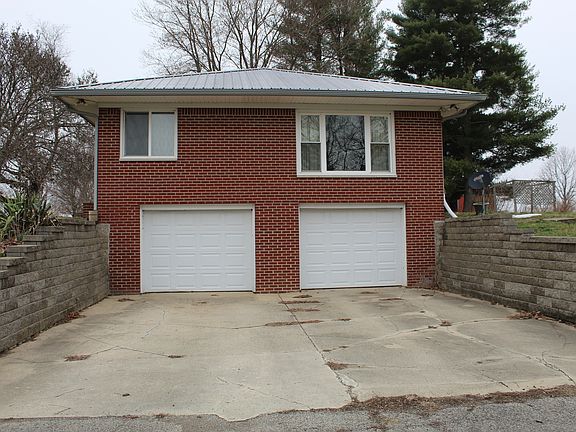 3rd image of 2389 N County Road 130 E