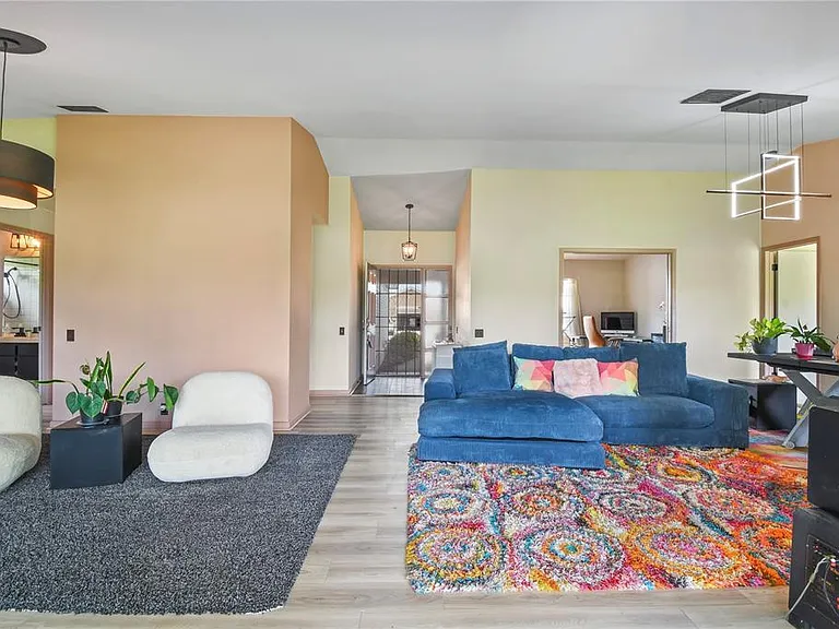 2906 Windridge Dr — Photo 33