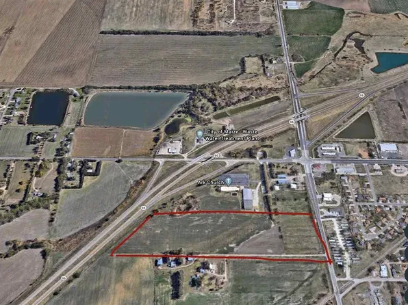 10730 W 53rd St N, Maize, KS 67101