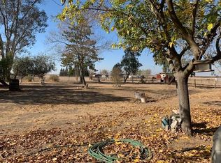 28306 N Mackville Rd, Clements, CA 95227