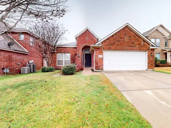8008 Branch Hollow Trl, Fort Worth, TX 76123