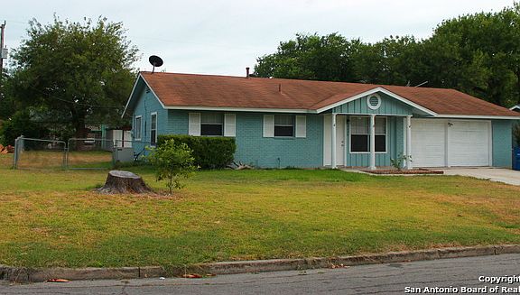 2nd image of 4426 Sun Gate St