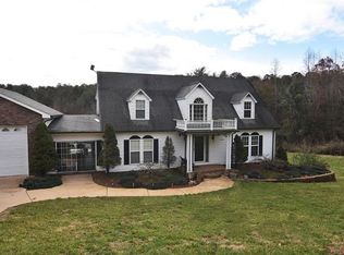 250 Rabbit Hollow Ln, Taylorsville, NC 28681