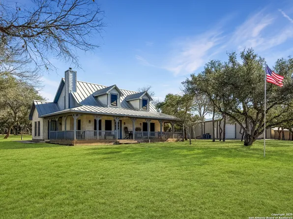 565 Red Bluff Ranch Road, Pipe Creek, TX 78063