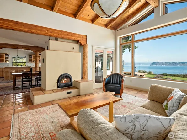 5477 Wilkinson Road, Langley, WA 98260