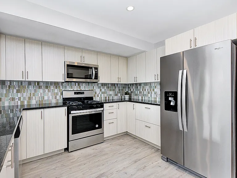 101 Amaya Point — Photo 63