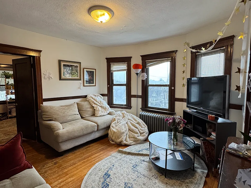 36 Mason St #2