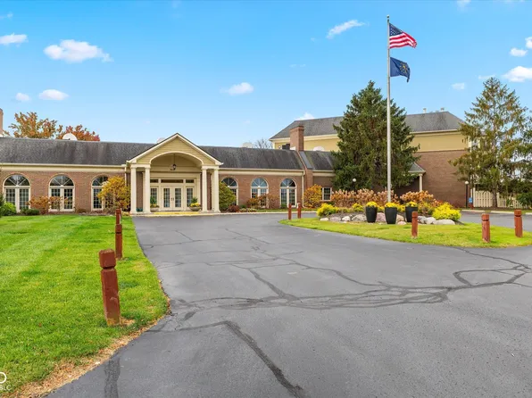 7601 Newport Bay Dr Unit 204, Indianapolis, IN 46240