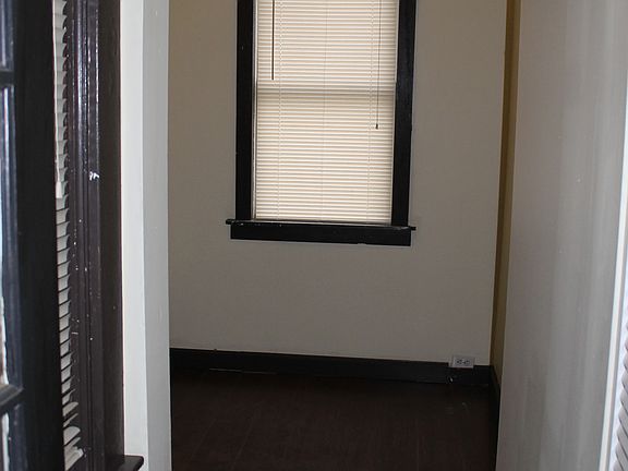 3rd image of 2966 W McMicken Ave