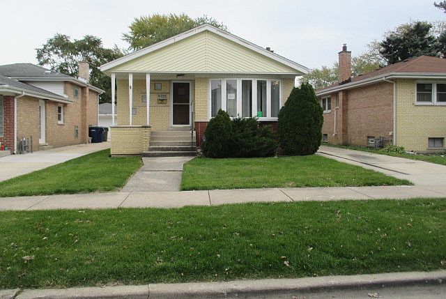 1st image of 9355 S Turner Ave