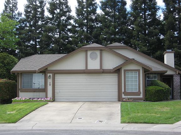 2nd image of 39 Costa Brase Ct