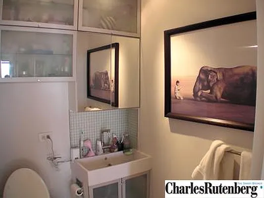 Rented by R New York | media 20