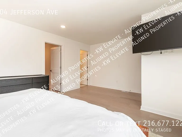 404 Jefferson Ave — Photo 10