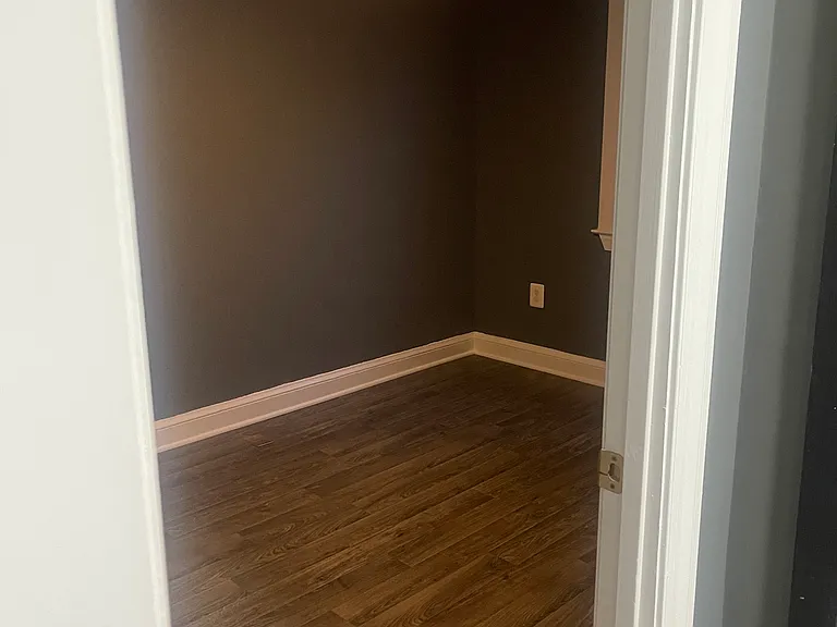 1626 Fort Dupont St SE — Photo 9