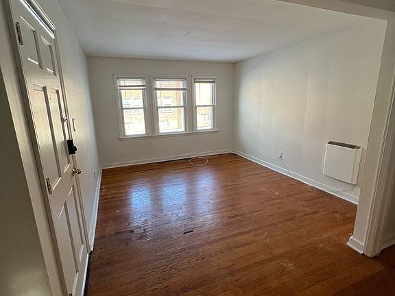 5th image of 2331-2333 Niskayuna Dr #2331-02