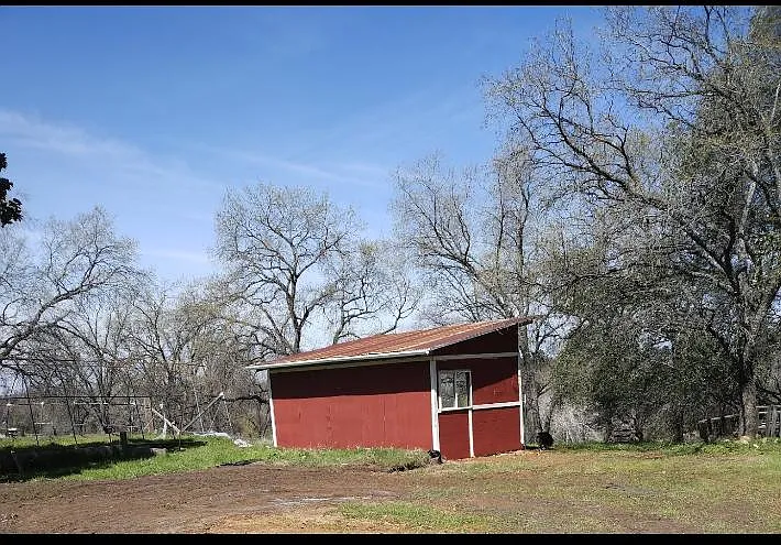 1401 Hamblen Way — Photo 3
