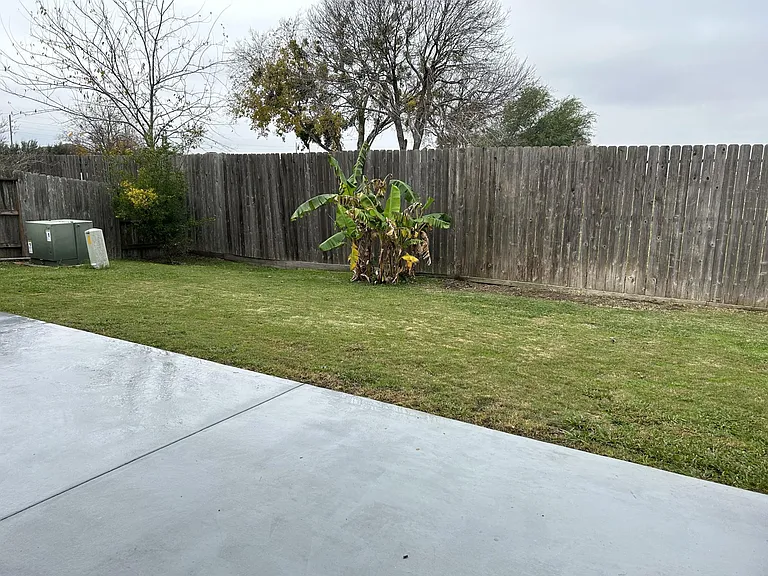 10310 Rouken Glen Ct — Photo 32