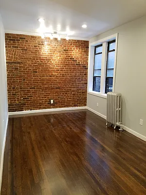 Rented by Bruma Realty LLC | media 27