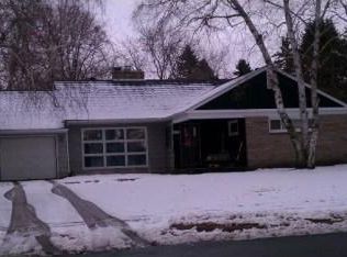 1623 Tyler St, Hastings, MN 55033