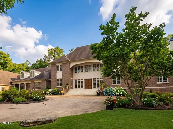 38 Bridlepath Dr, Jackson, TN 38305