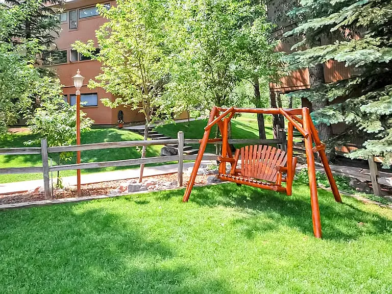 4031 Big Horn Rd #9-B — Photo 17