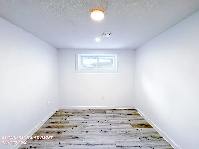 1002 Daniels Loop SW #BASEMENT — Photo 13