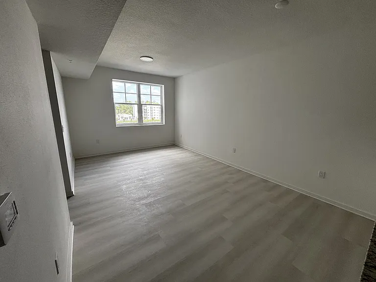 5563 Millenia Park Blvd — Photo 12