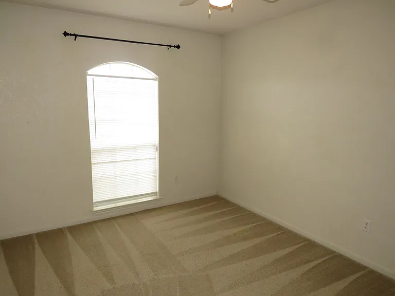 2706 David Dr — Photo 7
