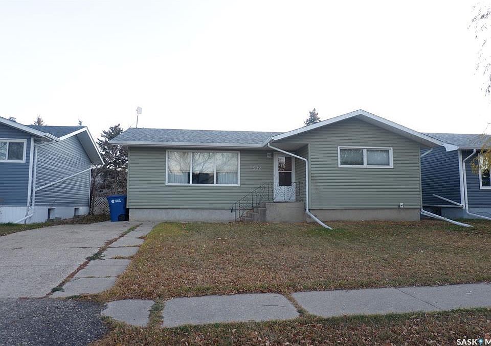 1st image of 502 4th Ave E