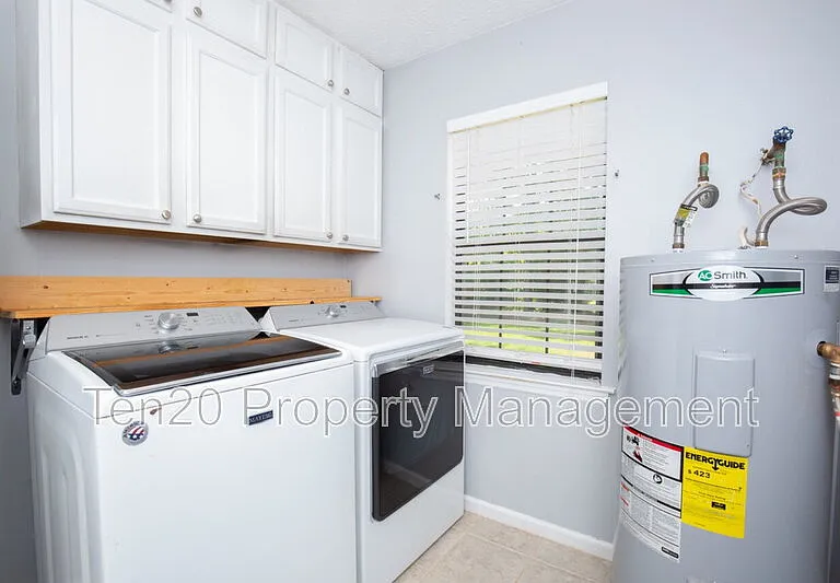 11406 Mehaffey Rd — Photo 5
