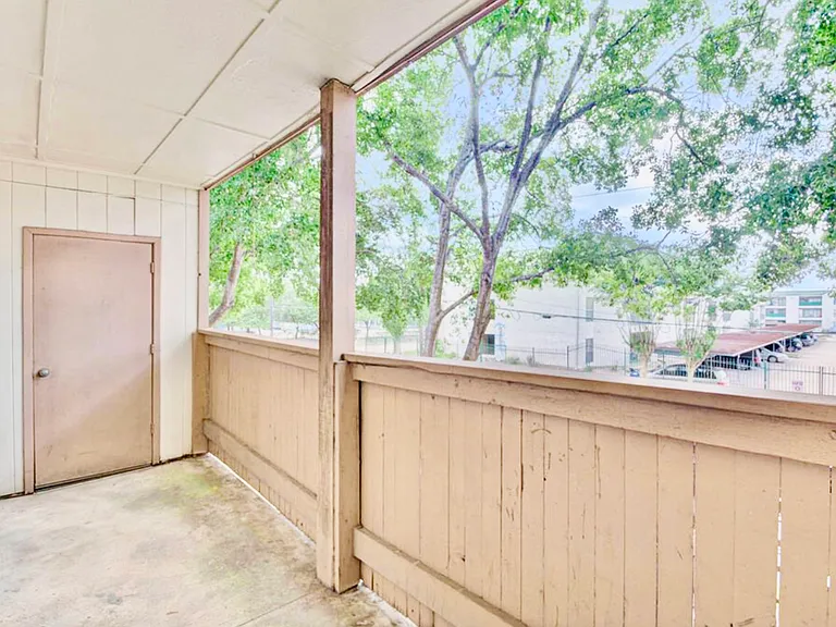 8419 Hearth Dr #23 — Photo 35