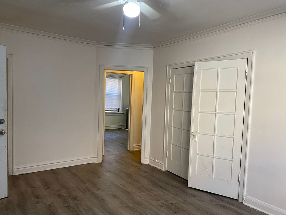 1st image of 6352 S Fairfield Ave #20