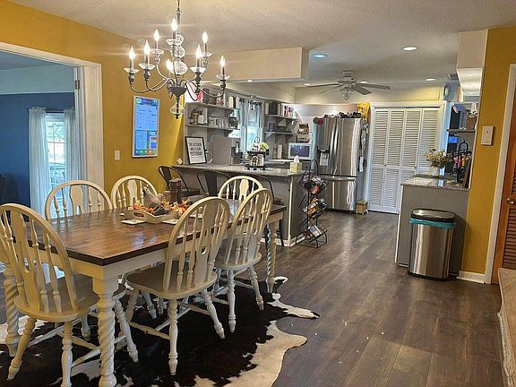 2nd image of 2434 4000th Rd