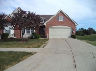 7024 Iris Ct, Grand Blanc, MI 48439