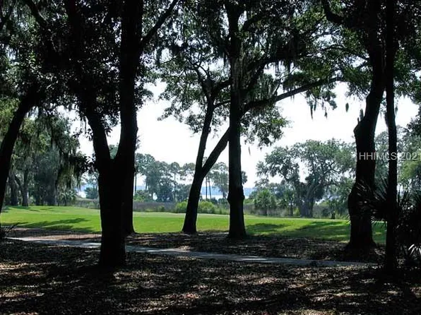 1 Outer Banks Way, Daufuskie Island, SC 29915