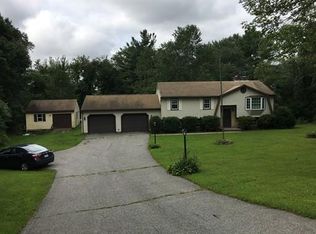 52 Prindle Hill Rd, Charlton, MA 01507