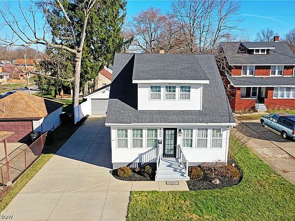 5th image of 1525 Elm Rd NE