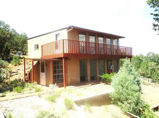 4 Pine Crest Rd, Tijeras, NM 87059