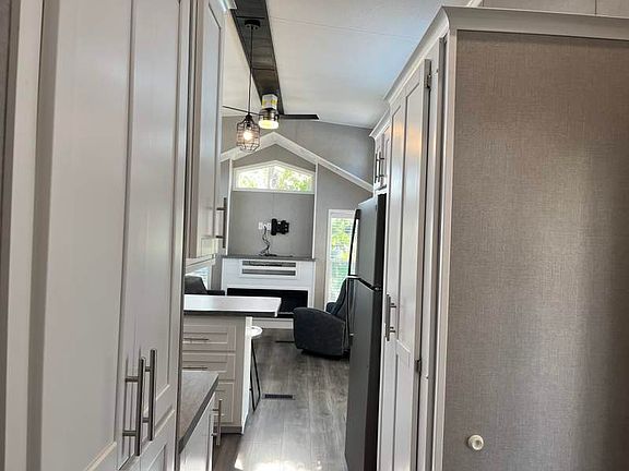 4th image of 1204 Cedar Point Blvd #24