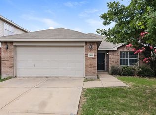2033 Pine Knot Dr, Heartland, TX 75126