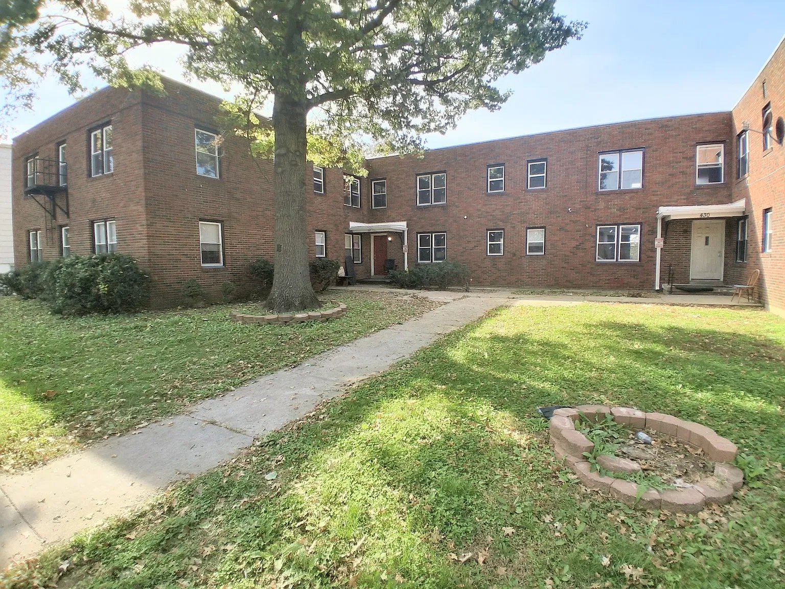 1 bed, $950 — Photo 1