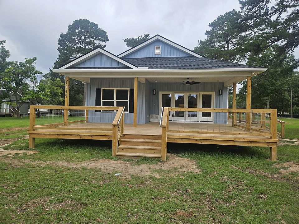 1st image of 1046 Moultrie Dr