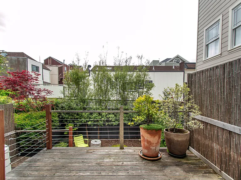 2381 Bush St — Photo 49