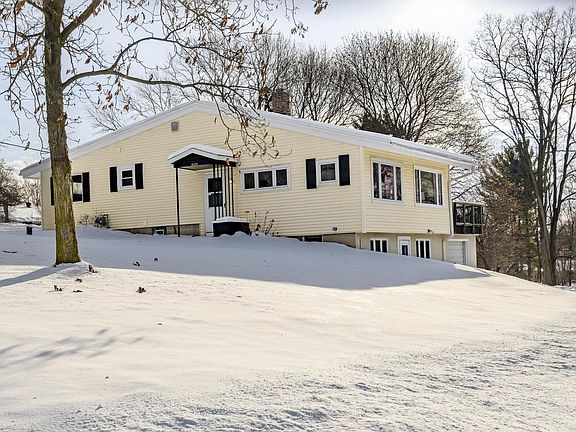 3rd image of 14225 Forest View LANE